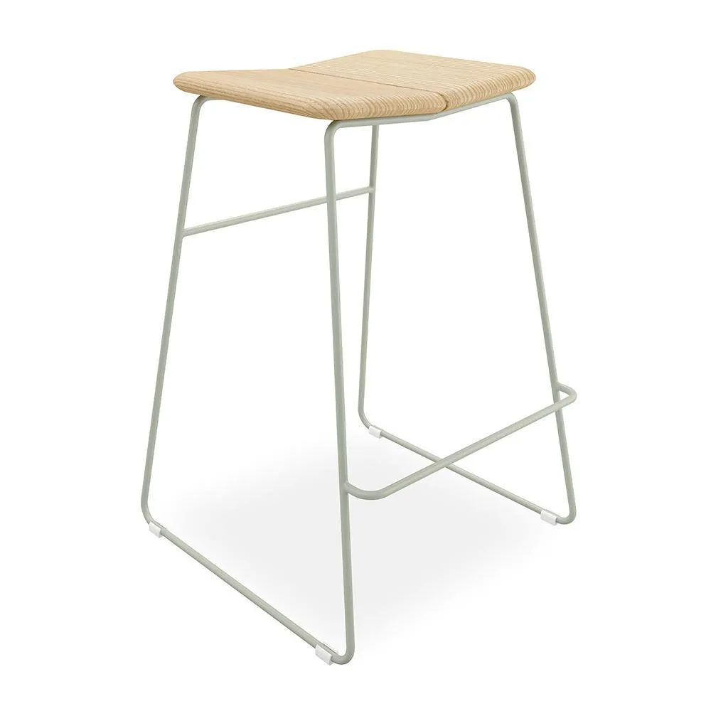 Aero Bar Stool
