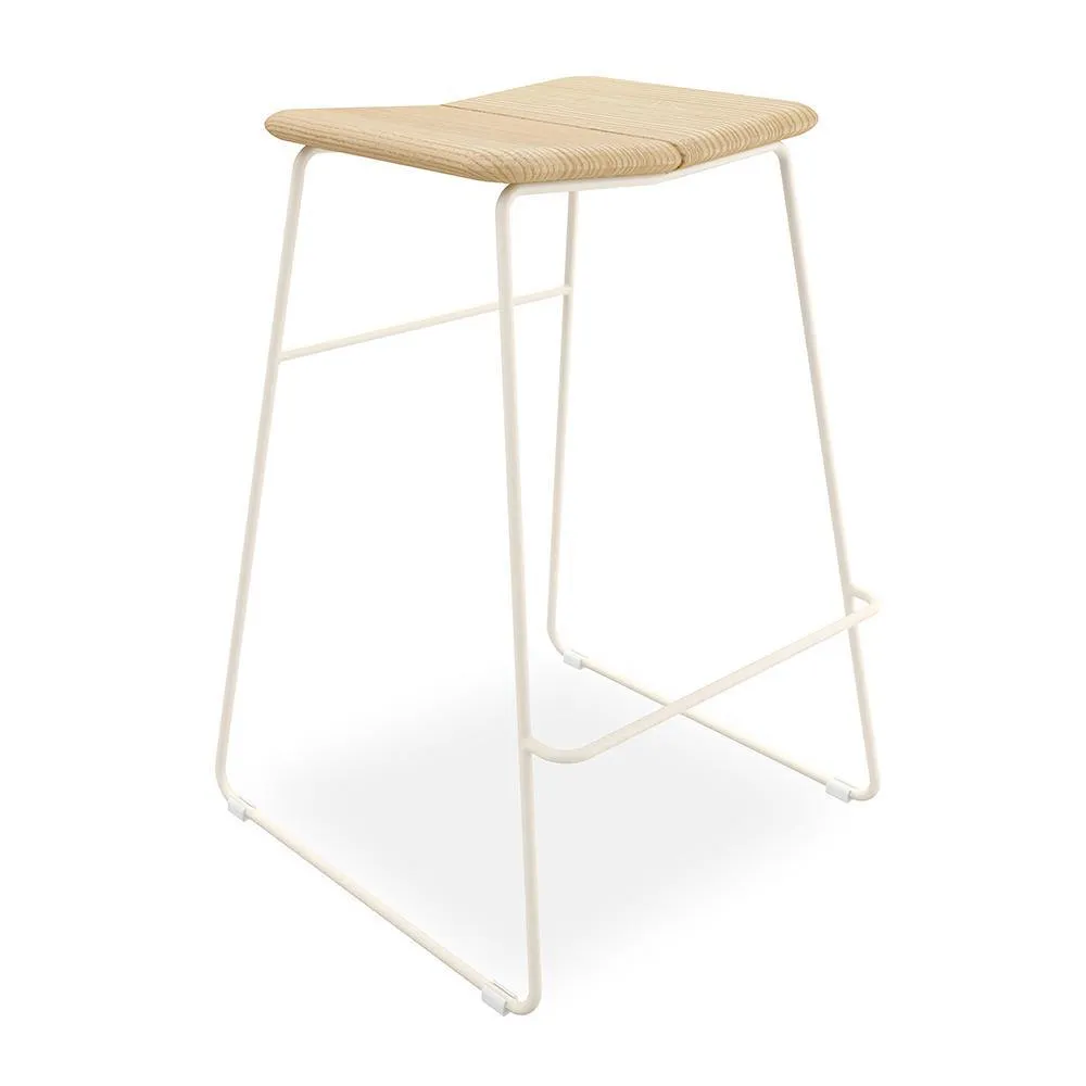 Aero Bar Stool