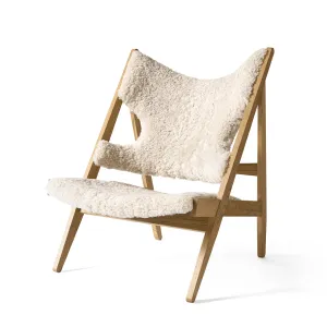 audo copenhagen (menu) | knitting lounge chair | sheepskin nature   natural oak base