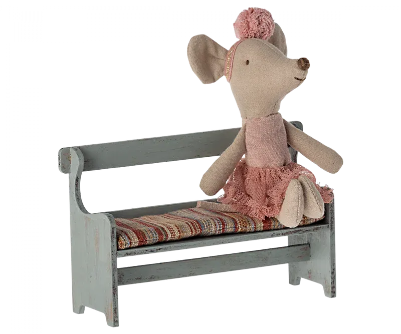 BENCH