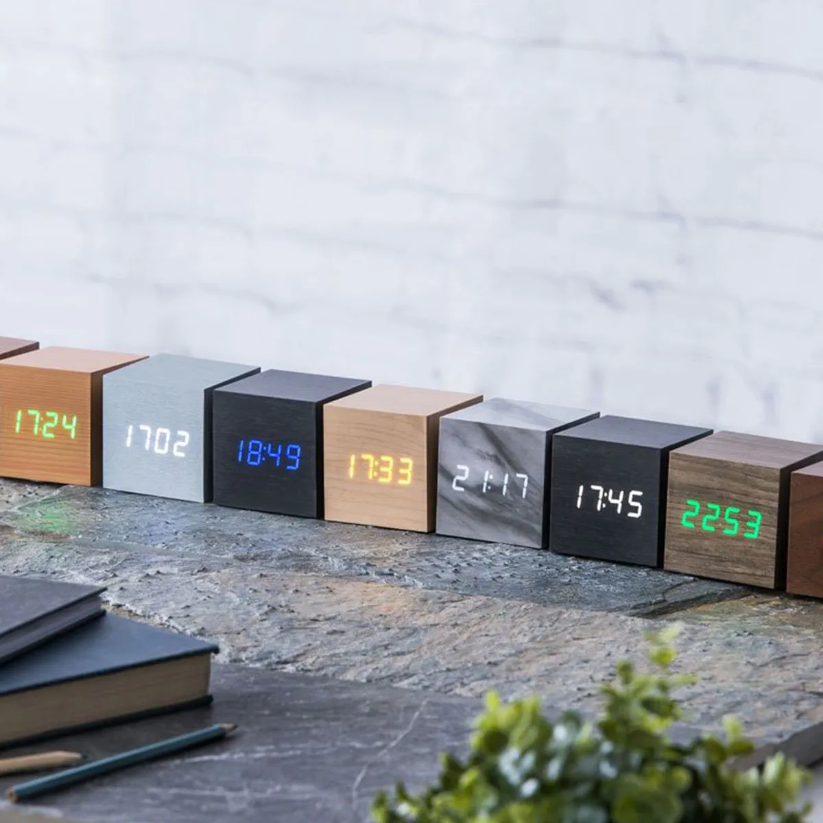 Click Clock Cube Clocks