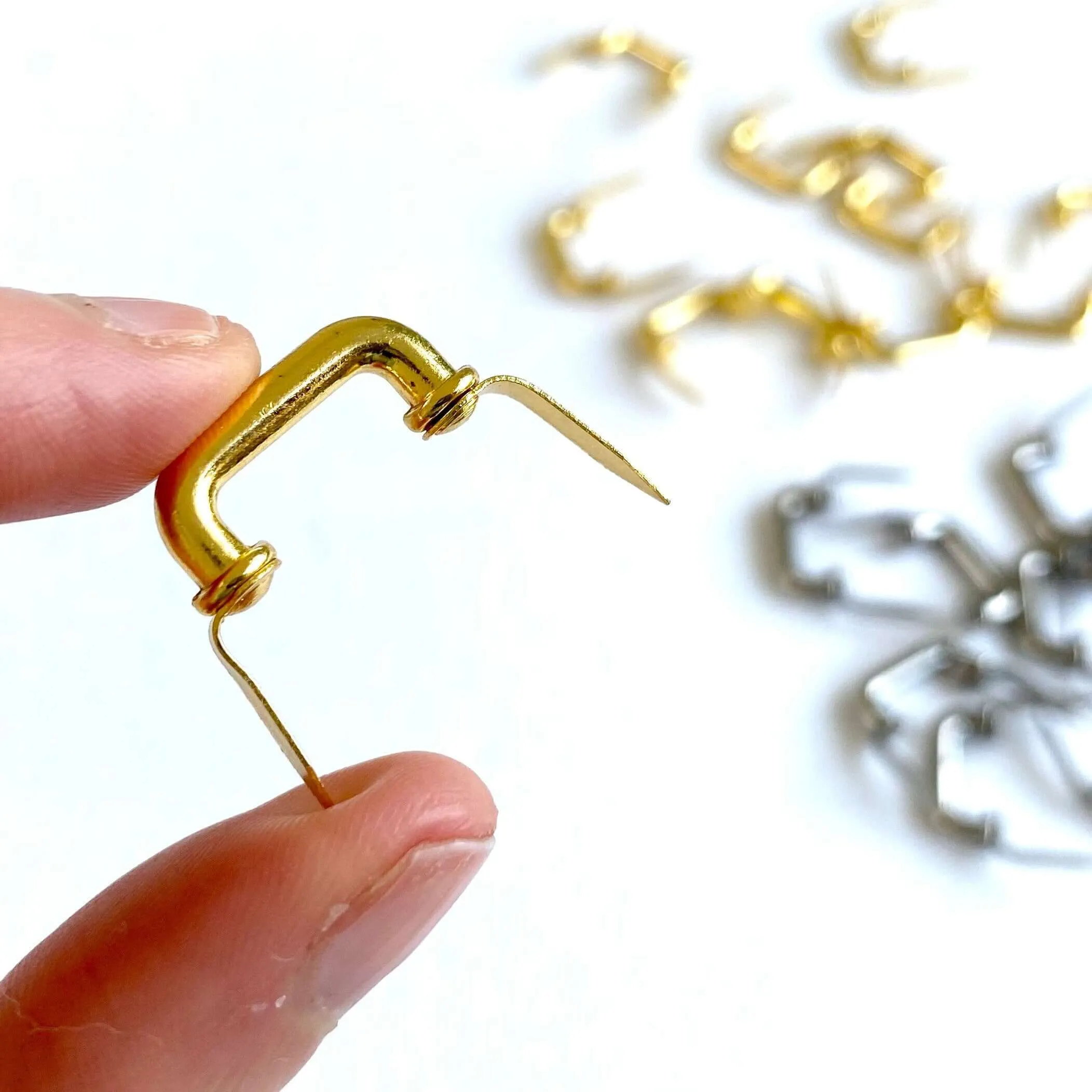 Doll Purse Handbag Hanger Metal 2pcs