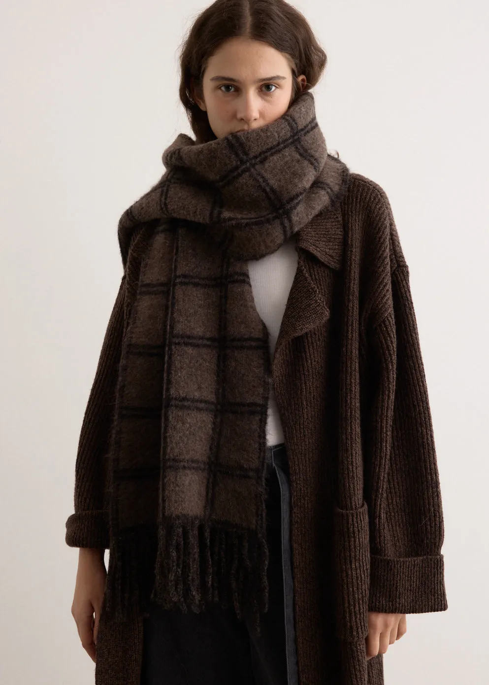 Frames Alpaca Scarf