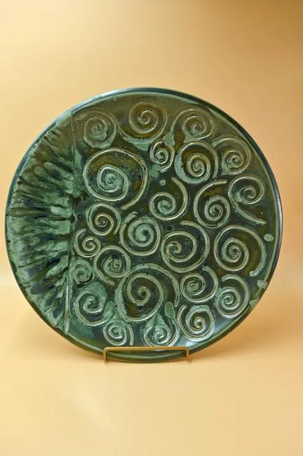 Round Stoneware Engraved Platter