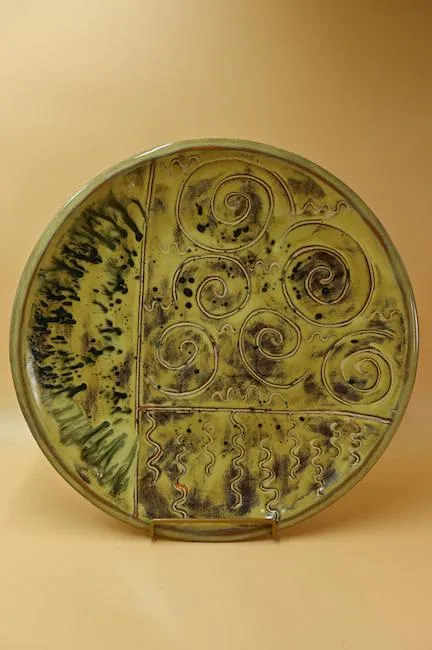 Round Stoneware Engraved Platter