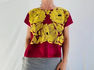 Tehuana Huipil. Frida Kahlo Blouse. Oaxaca, Mexico. Vintage. Hand Embroidered