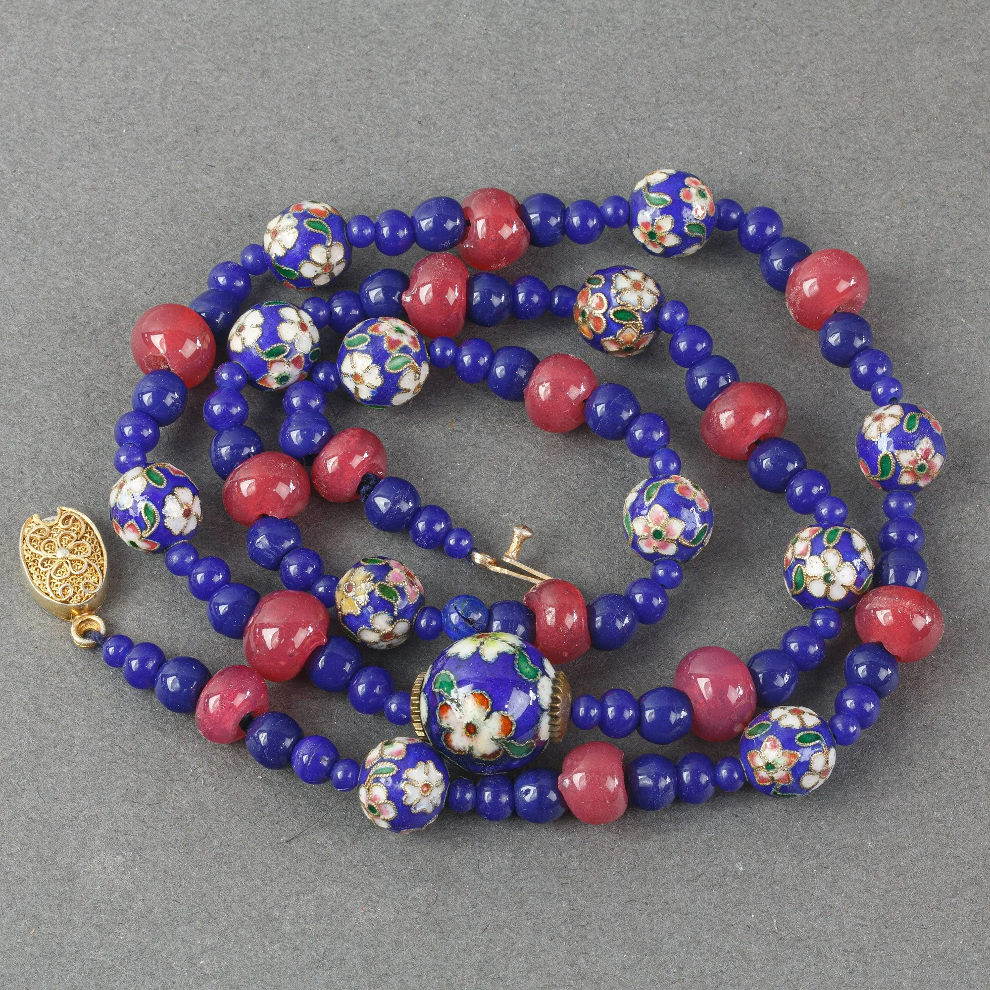 Vintage cloisonne and antique beads necklace.  24 inches.  nlbd2249
